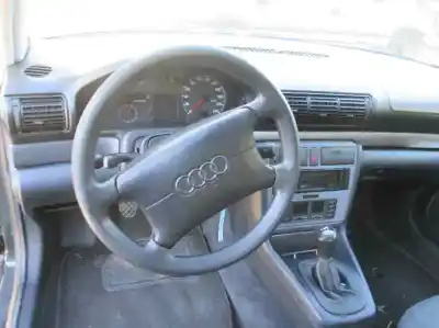 Veículo de Sucata audi a4 berlina (b5) 1.9 tdi do ano 1996 alimentado 1z
