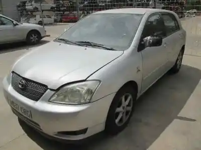 Veículo de Sucata toyota corolla (e12) 2.0 d-4d sol sedán do ano 2004 alimentado 1cdftv