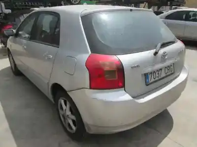 Veículo de Sucata toyota corolla (e12) 2.0 d-4d sol sedán do ano 2004 alimentado 1cdftv