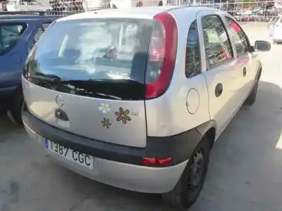 Scrapping Vehicle opel corsa c cosmo of the year 2003 powered 