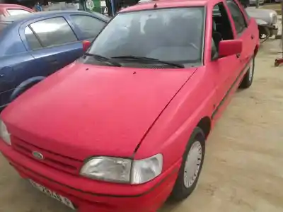 Sloopvoertuig ford escort v (aal, abl) 1.4 van het jaar 1992 aangedreven 