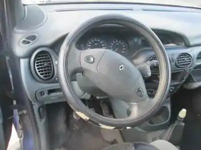 Scrapping Vehicle renault megane i scenic (ja0) 1.9dti alize of the year 1997 powered f9q734