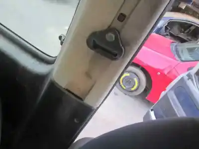 Veículo de Sucata peugeot partner (s2) combiespace do ano 2004 alimentado 