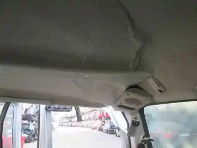 Veículo de Sucata peugeot partner (s2) combiespace do ano 2004 alimentado 