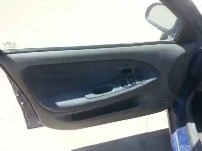 Vehicul casat hyundai lantra berlina (rd) 2.0 gls al anului 2001 alimentat 