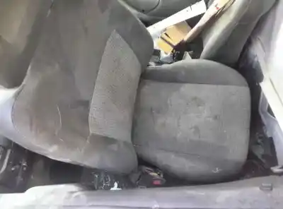 Veículo de Sucata opel combo cargo do ano 2006 alimentado y17dtl