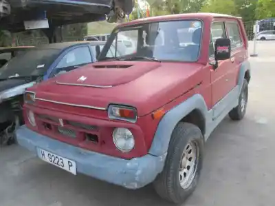 Veículo de Sucata lada niva 1568 do ano 1993 alimentado exp-47
