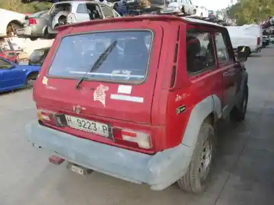 Veículo de Sucata lada niva 1568 do ano 1993 alimentado exp-47