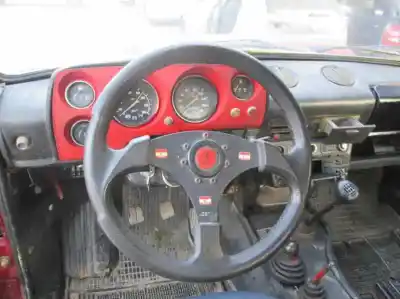 Veículo de Sucata LADA NIVA 1568 do ano 1993 alimentado EXP-47