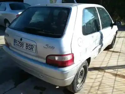 Veículo de Sucata citroen saxo 1.1 sx do ano 2002 alimentado g-hfx