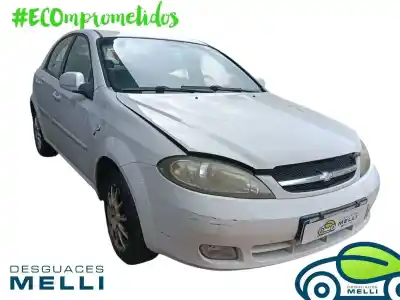 Veículo de Sucata chevrolet lacetti sx do ano 2005 alimentado f16d3