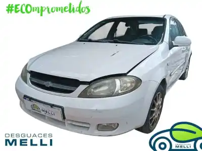 Veículo de Sucata chevrolet lacetti sx do ano 2005 alimentado f16d3