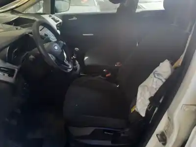 Veículo de Sucata ford grand c-max (ceu) business edition 120 cv / 88 kw do ano 2016 alimentado 