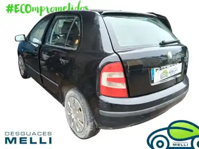 Véhicule à la ferraille skoda fabia (6y2/6y3) comfort line de l'année 2005 alimenté bky