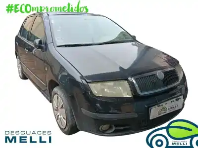 Véhicule à la ferraille skoda fabia (6y2/6y3) comfort line de l'année 2005 alimenté bky