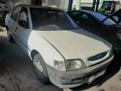 Veículo de Sucata ford escort v (aal, abl) 1.3 do ano 1995 alimentado j6a