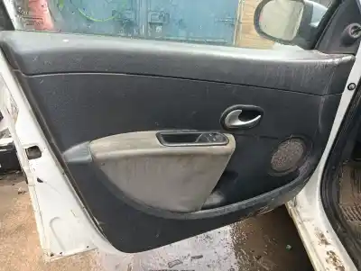 Veículo de Sucata renault clio iii yahoo do ano 2012 alimentado k9k770