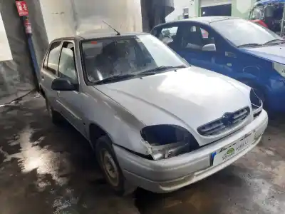 Veículo de Sucata citroen saxo 1.1 sx do ano 2001 alimentado hfx