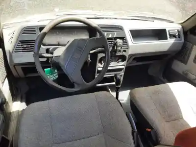 Veículo de Sucata peugeot 309 gl do ano 2001 alimentado g1a
