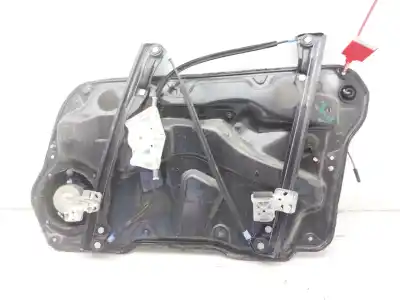 Hurda Aracı volvo v40 familiar 1.9 diesel cat yılın 2004 güçlü d4192t3