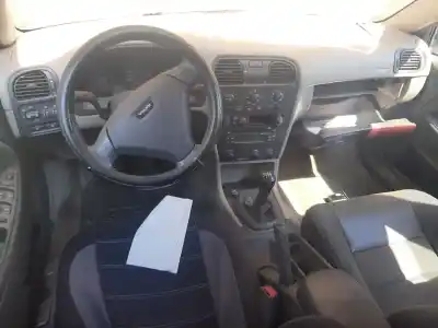 Hurda Aracı volvo v40 familiar 1.9 diesel cat yılın 2004 güçlü d4192t3