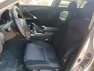 Scrapping Vehicle lexus is200 (ds2/is2) 220d of the year 2006 powered 2adfhv