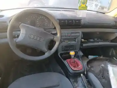 Veículo de Sucata audi a4 berlina (b5) 1.9 tdi do ano 1997 alimentado ahu