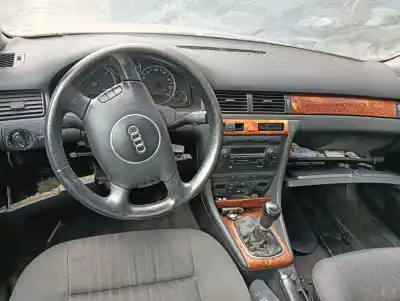 Veículo de Sucata audi a6 berlina (4b2) 2.5 tdi do ano 2002 alimentado bfc