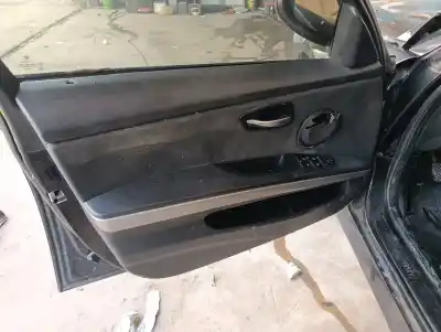 Veículo de Sucata bmw serie 3 berlina (e90) 318d do ano 2001 alimentado n47d20a