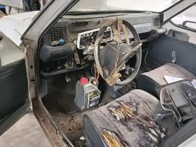 Veículo de Sucata citroen c15 rd familiale do ano 2001 alimentado 