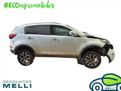 Veicolo di demolizione kia sportage basic 4x2 dell'anno 2001 alimentato g4fd