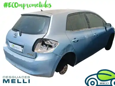Veículo de Sucata toyota auris luna+ do ano 2001 alimentado 1ndtv