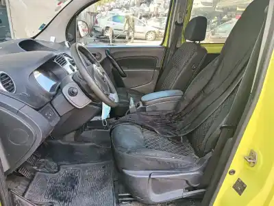 Veículo de Sucata renault kangoo profesional do ano 2001 alimentado k9k808