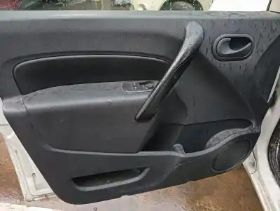 Veículo de Sucata renault kangoo furgón confort do ano 2001 alimentado k9k800