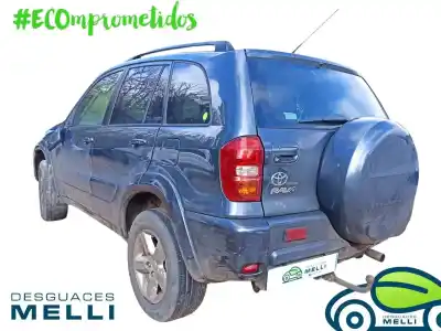 Veicolo di demolizione toyota rav 4 (a2) 2.0 d-4d luna 4x4 dell'anno 2001 alimentato 1cdftv
