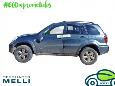 Veicolo di demolizione toyota rav 4 (a2) 2.0 d-4d luna 4x4 dell'anno 2001 alimentato 1cdftv