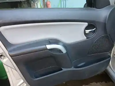 Verschrottungsfahrzeug citroen c3 1.4 hdi (68 cv) 1.4 hdi des jahres 2004 angetrieben 8hx