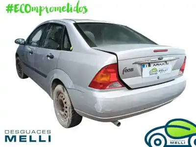 Sloopvoertuig ford focus berlina (cak) ghia van het jaar 1999 aangedreven eddc