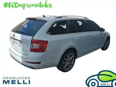 Здавання транспортного засобу skoda octavia combi (5e5) ambition 110 cv / 81 kw року 2017 потужний cxx