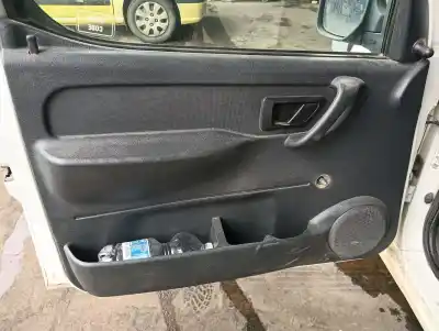 Veículo de Sucata peugeot partner (s2) combiespace do ano 2005 alimentado wjy