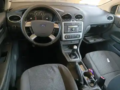 Veículo de Sucata ford focus berlina (cap) ambiente (d) do ano 2006 alimentado hwda