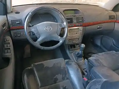 Veículo de Sucata toyota avensis wagon (t25) 2.0 d-4d executive do ano 2004 alimentado 1cdftv