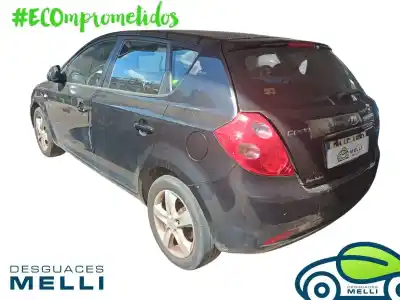 Scrapping Vehicle kia ceed emotion 116 cv / 85 kw of the year 2010 powered d4fb