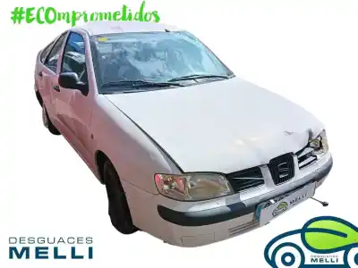 Sloopvoertuig seat cordoba berlina (6k2) stella van het jaar 2002 aangedreven aud