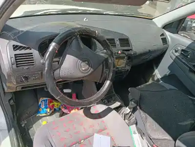 Sloopvoertuig seat cordoba berlina (6k2) stella van het jaar 2002 aangedreven aud