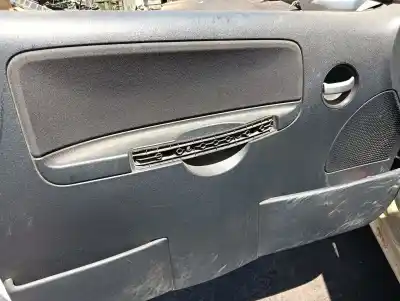 Veículo de Sucata citroen c2 furio do ano 2007 alimentado 8hz