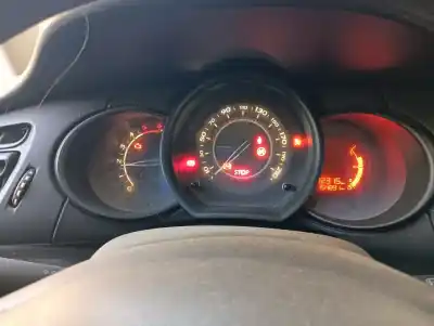 Veículo de Sucata citroen c3 lx do ano 2001 alimentado 8hz