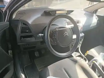 Veículo de Sucata citroen c4 berlina cool do ano 2010 alimentado 9hz