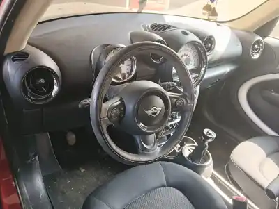 Veículo de Sucata mini countryman (r60) cooper d do ano 2014 alimentado n47c16a