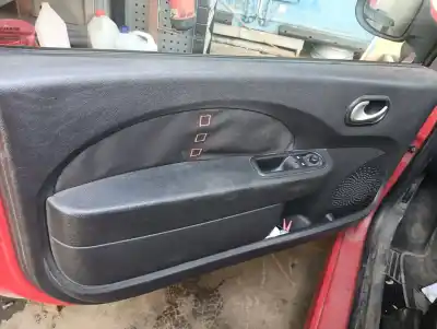 Veículo de Sucata renault twingo dynamique 76 cv / 56 kw do ano 2010 alimentado d4f772